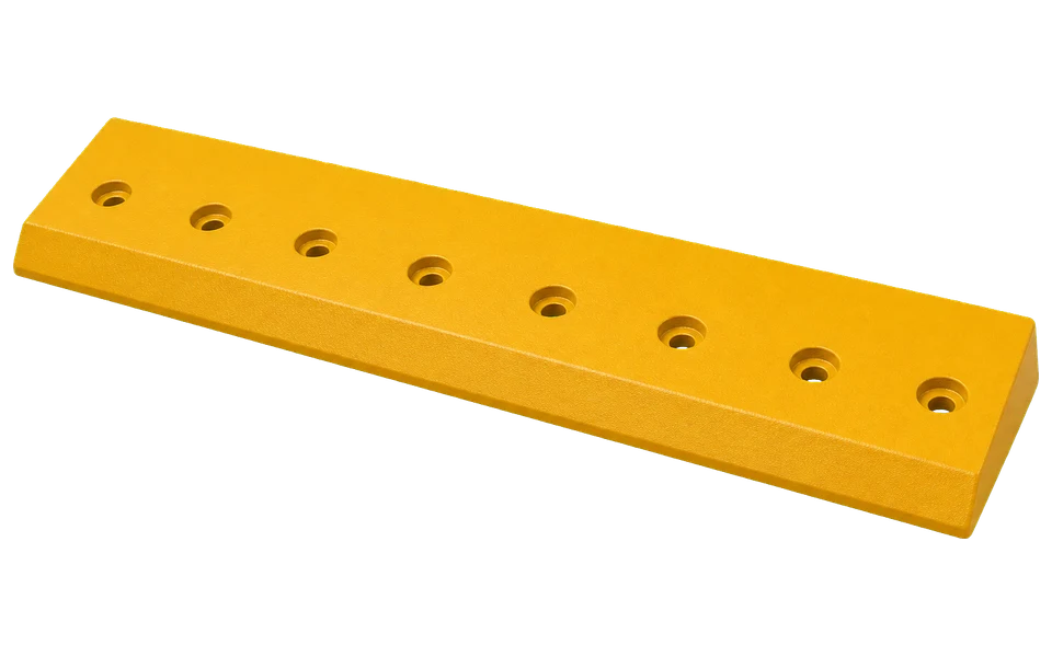 M1U2412 Center Edge
